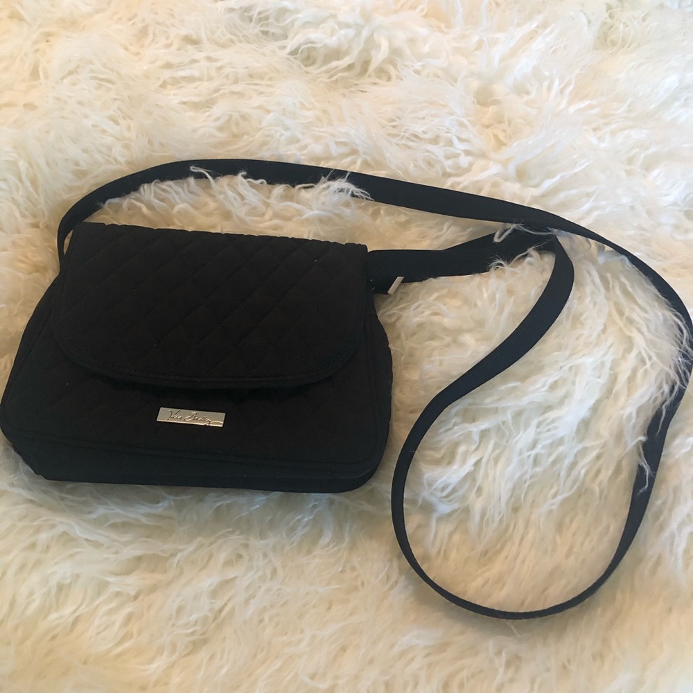 Vera Bradley | Black Quilted across Bag